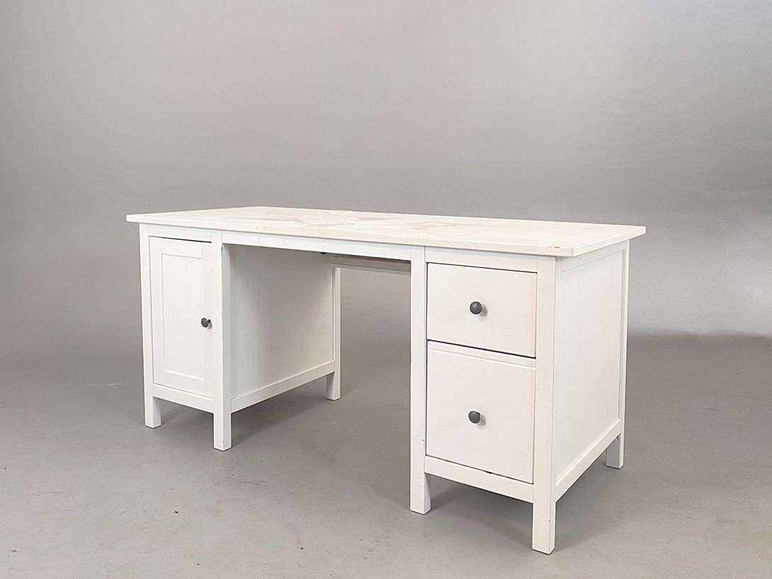 Foto Teenager&#8217;s Desk Ikea 2011 h74x156x65