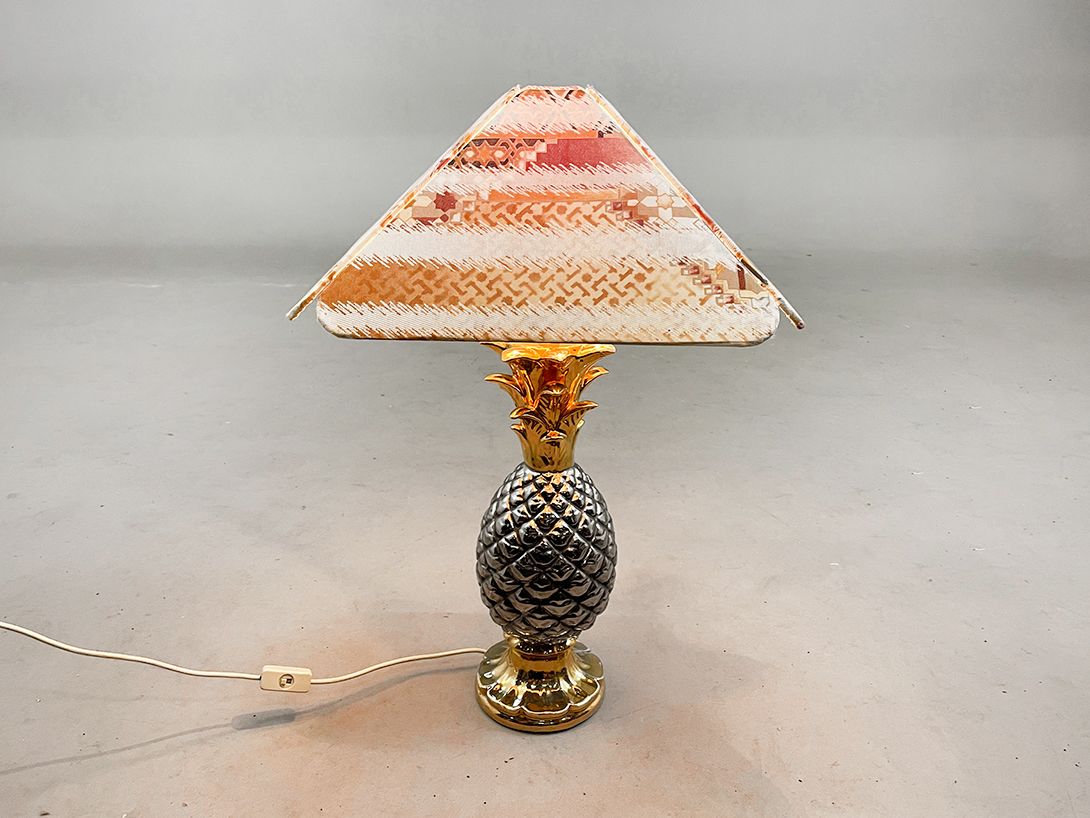 Foto Pineapple Lamp with Patterned Shade h79
