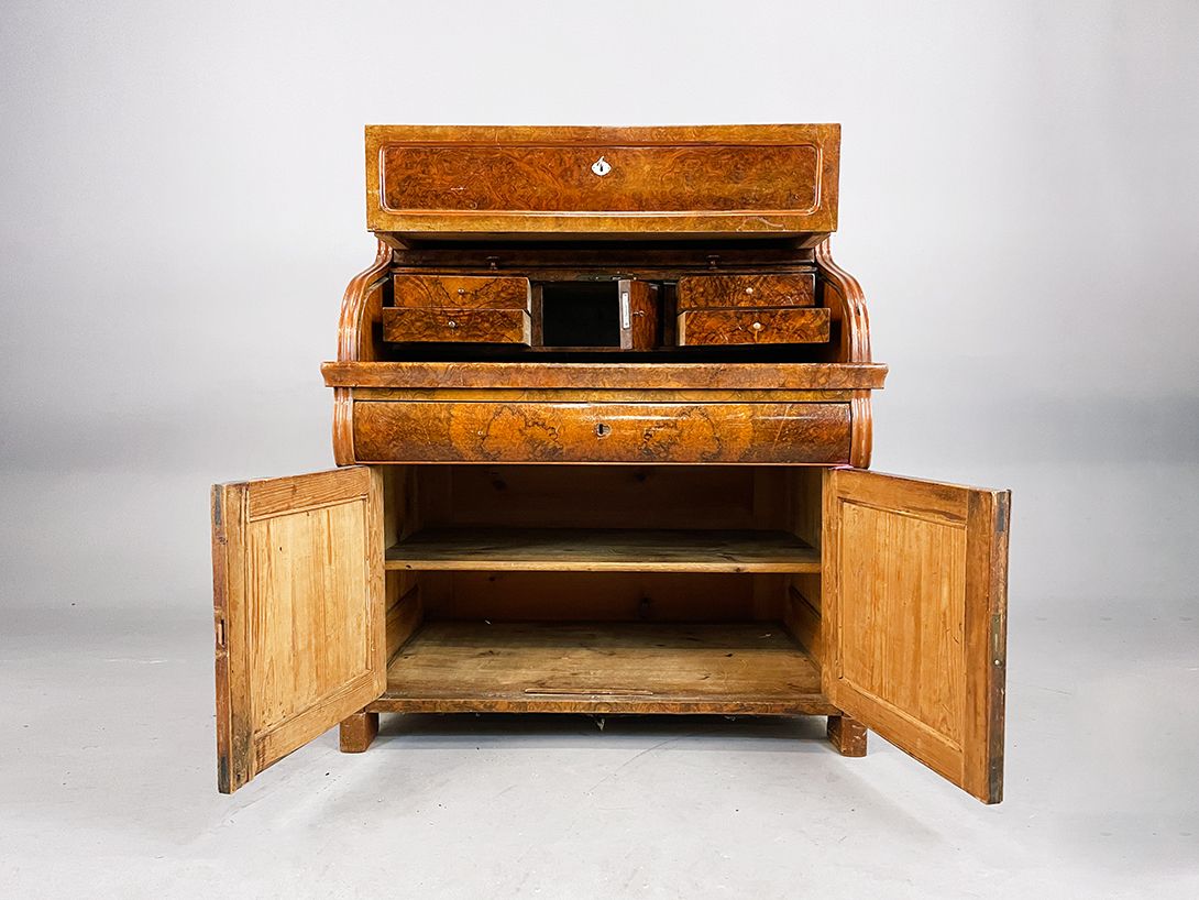 Foto Marbled Wooden Secretary h123x75x104