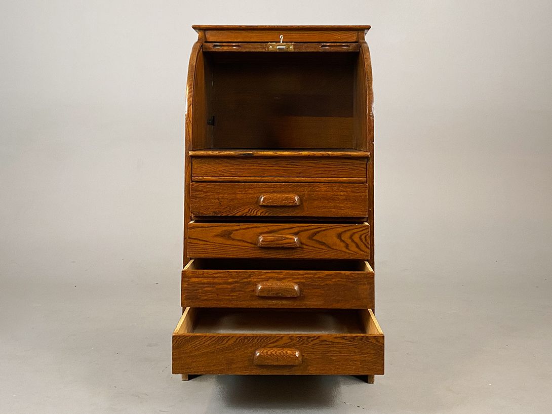 Foto Grandfather&#8217;s Small Secretary h110