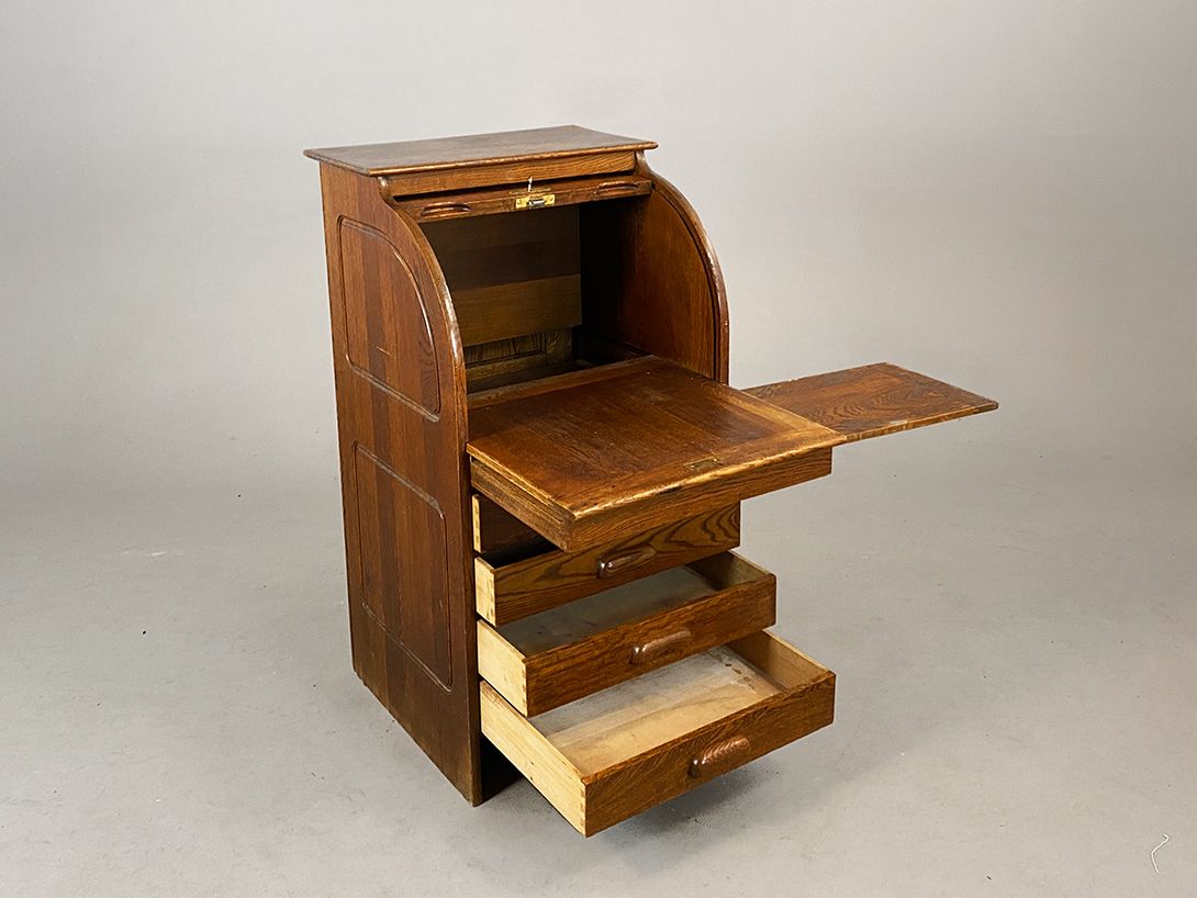 Foto Grandfather&#8217;s Small Secretary h110