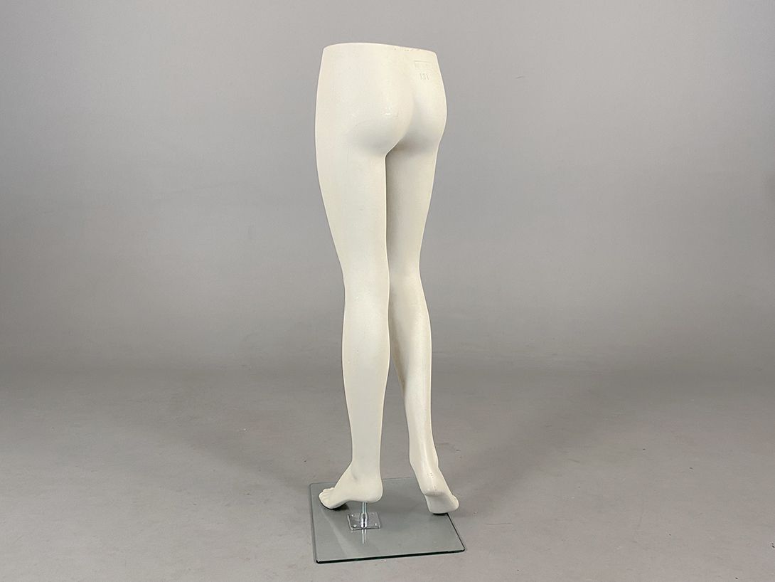 Foto White Mannequin Legs h111