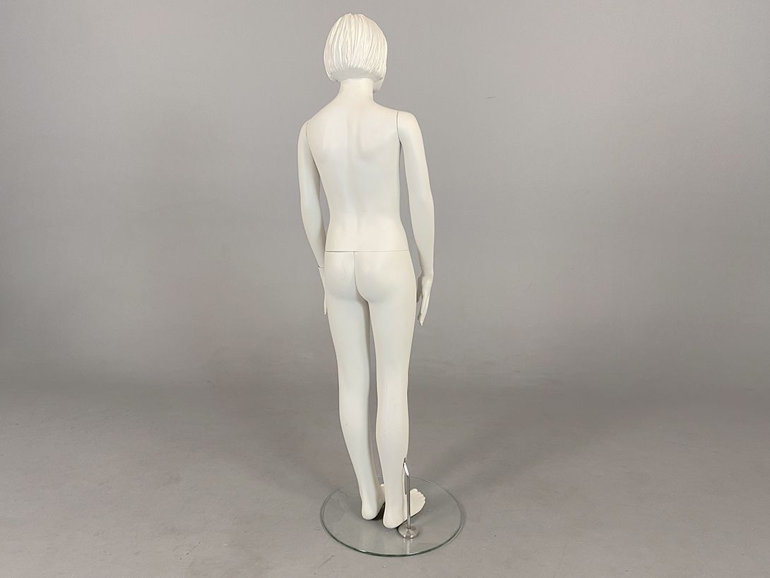Foto Girl Erect Mannequin h142