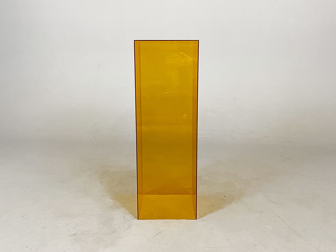 Foto Cubistic Plexi Glass Column Yellow h70