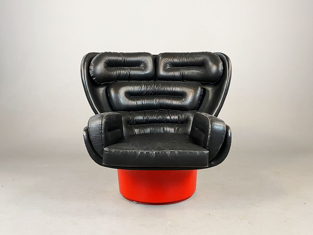 Foto Black And Red Joe Colombo Elda Chair Space Age 1964 h95x100x100