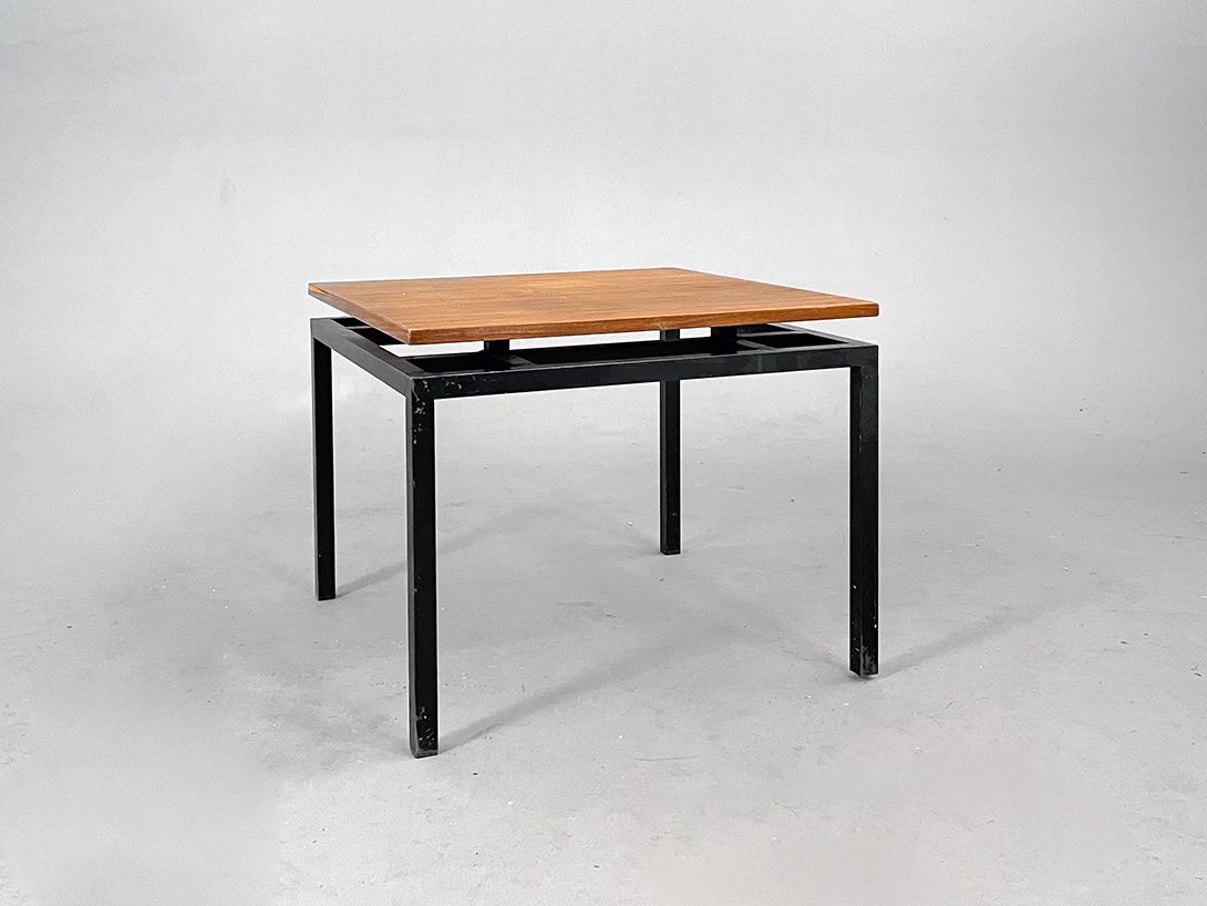 Foto Square Coffee Table with Lifted Wooden Surface h46