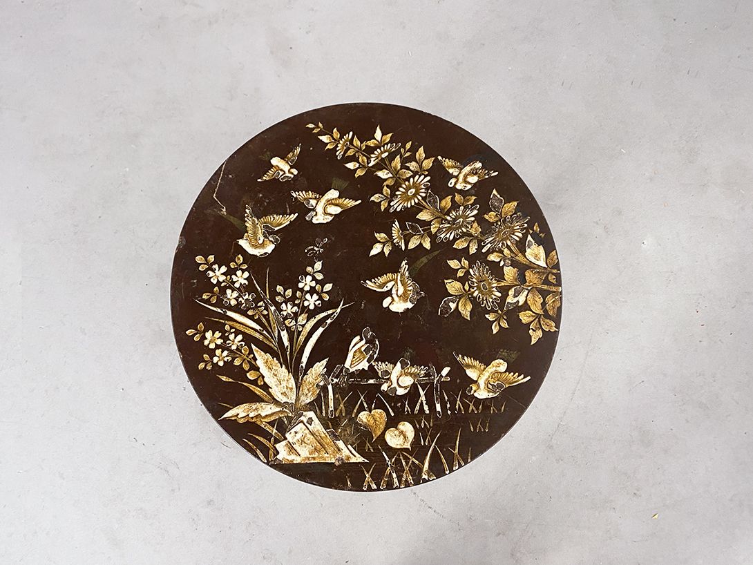Foto Romantic Flower Side Table Round Saxonia 1890 h72x51