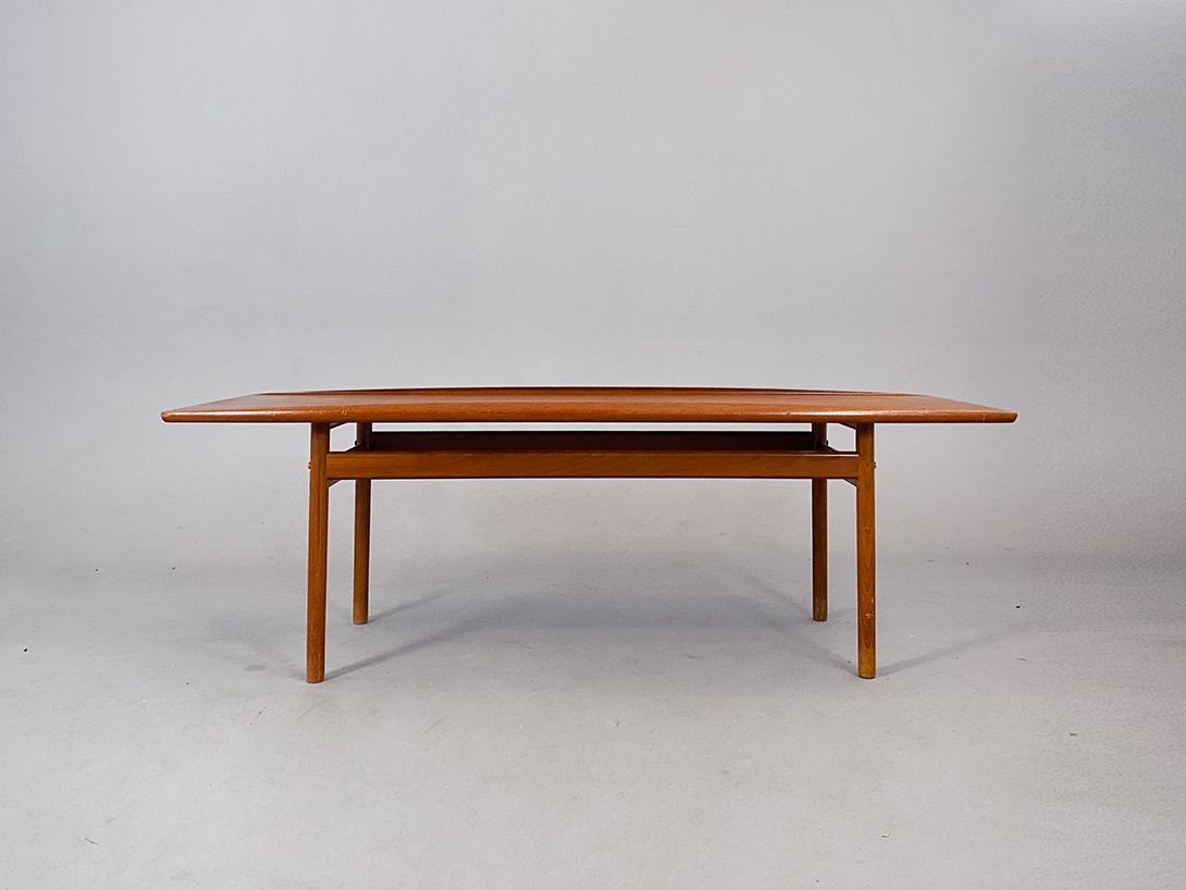 Foto Danish Surfboard Coffee Table by Ole Wanscher h53