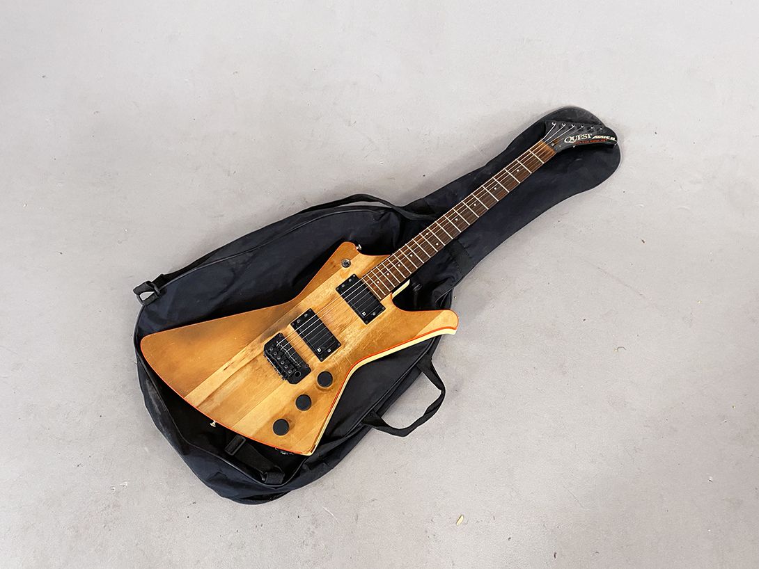 Foto Japanese Electric Guitar h110