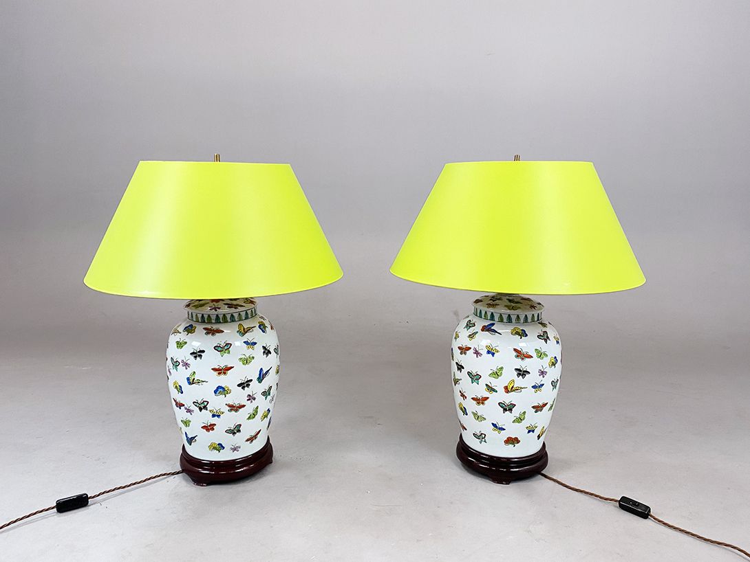 Foto Butterfly Lamp with Lime Green Shade h80