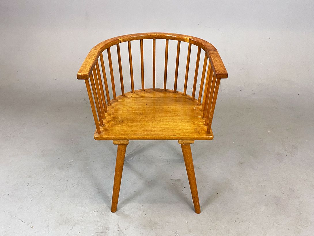Foto Brown Wooden Tavern Chair Thuringia h74