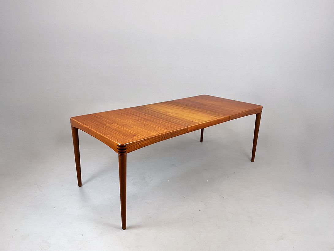 Foto Teak Dining Table Bramin, Denmark 1968 h72x135x90