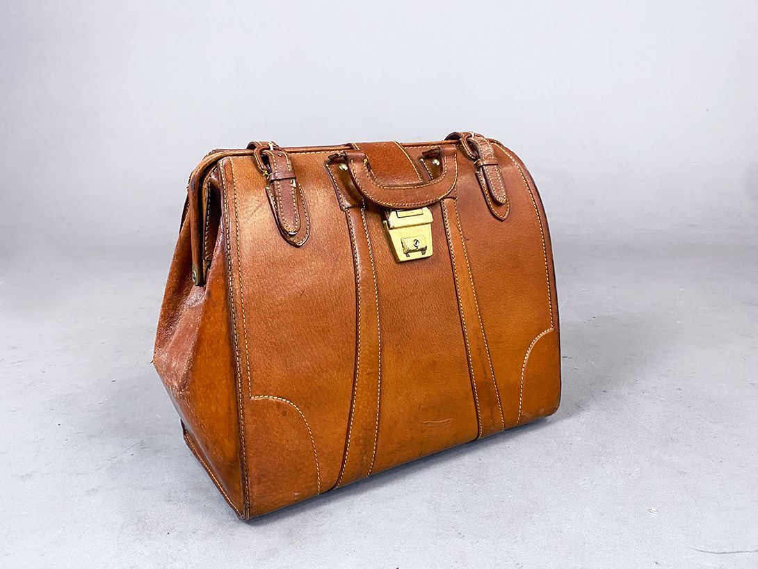 Foto Brown Leather Bag h33