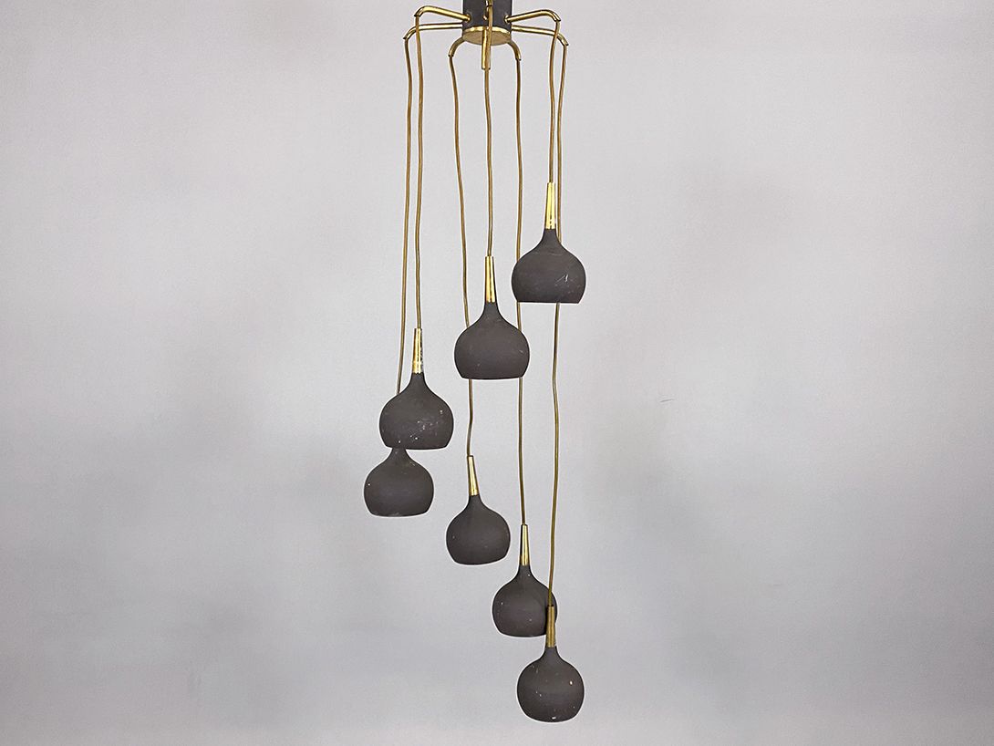 Foto Swirled Lamp with Seven Pendants h120