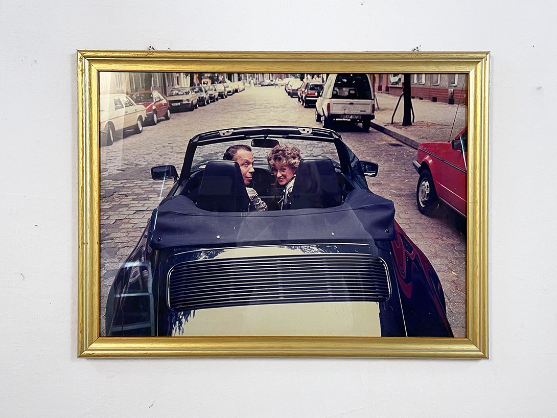 Foto Photography of People in a Porsche h57 22E20