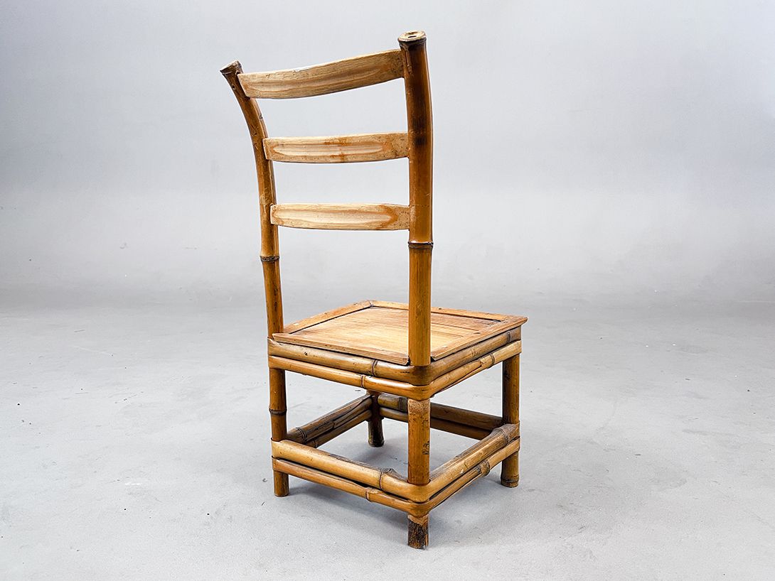 Foto Rustic Wooden Children Chair h53