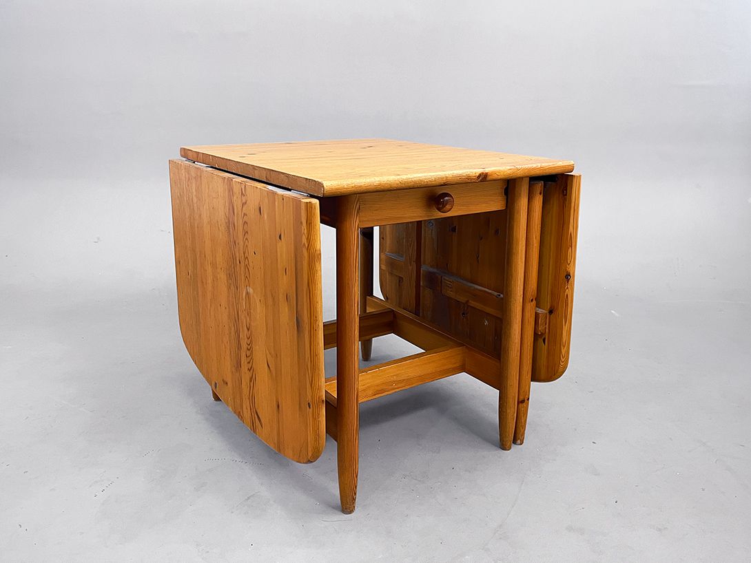 Foto Extendable Wooden Table h72