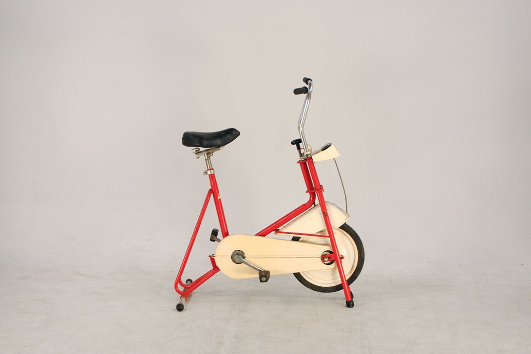 Foto Red Hometrainer Kettler h110x52x90