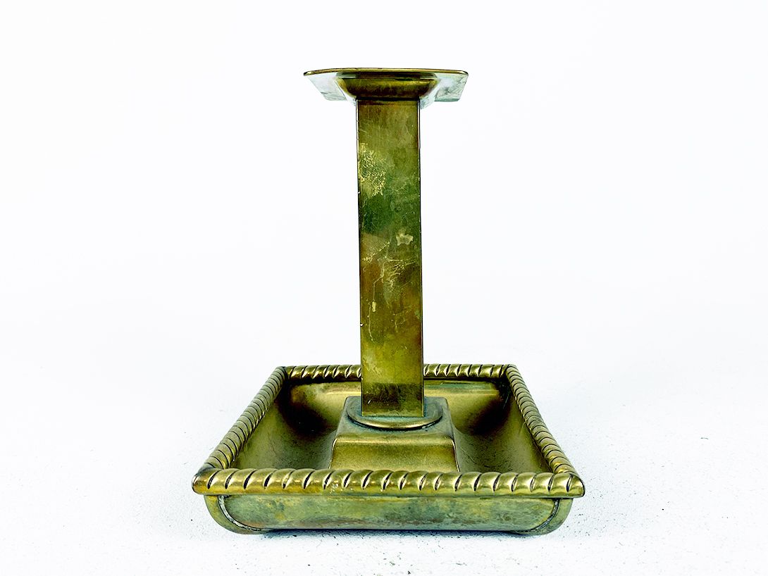 Foto Brass Candle Holder with Square Foot h17