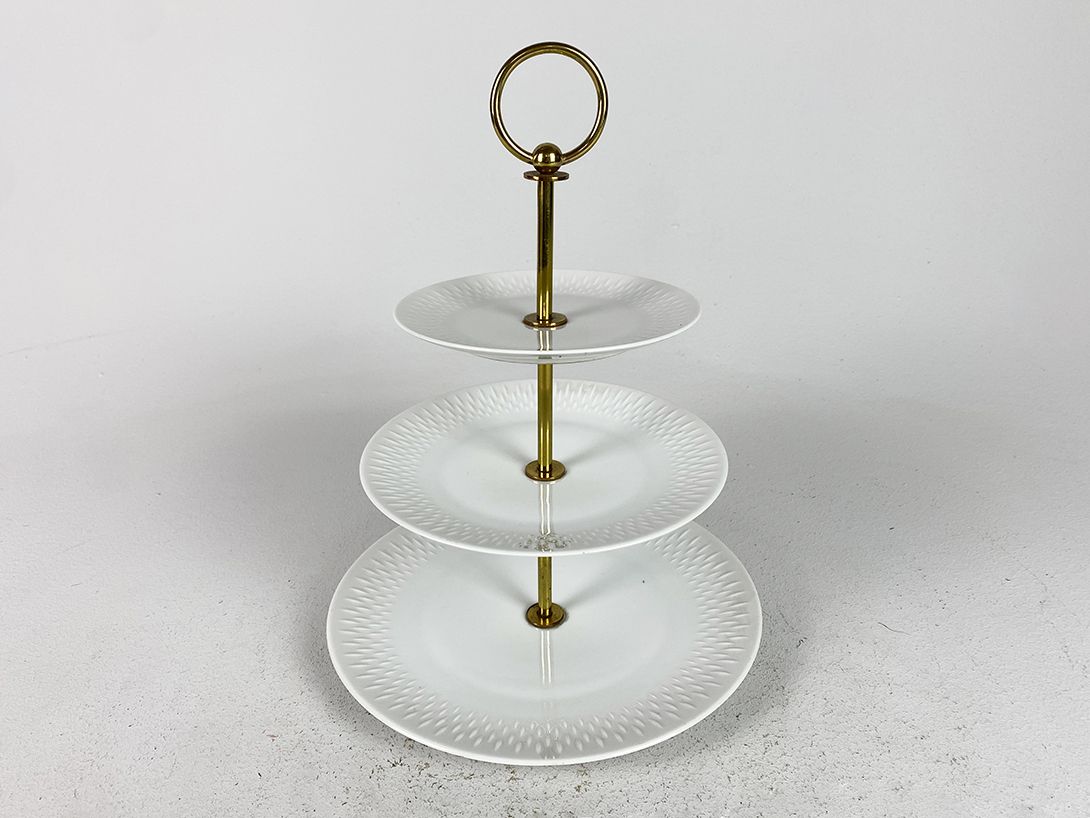 Foto White Porcelain Plate Etagére h34