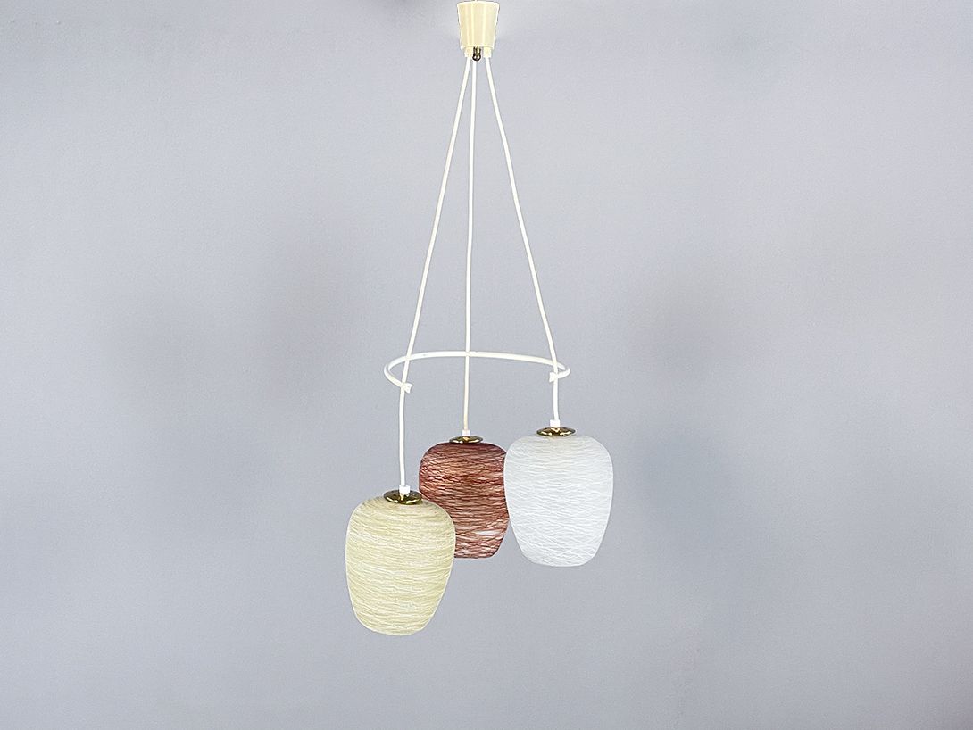 Foto Tricolor Pendant Lamp wit Three Glass Shades 1954 h99 //