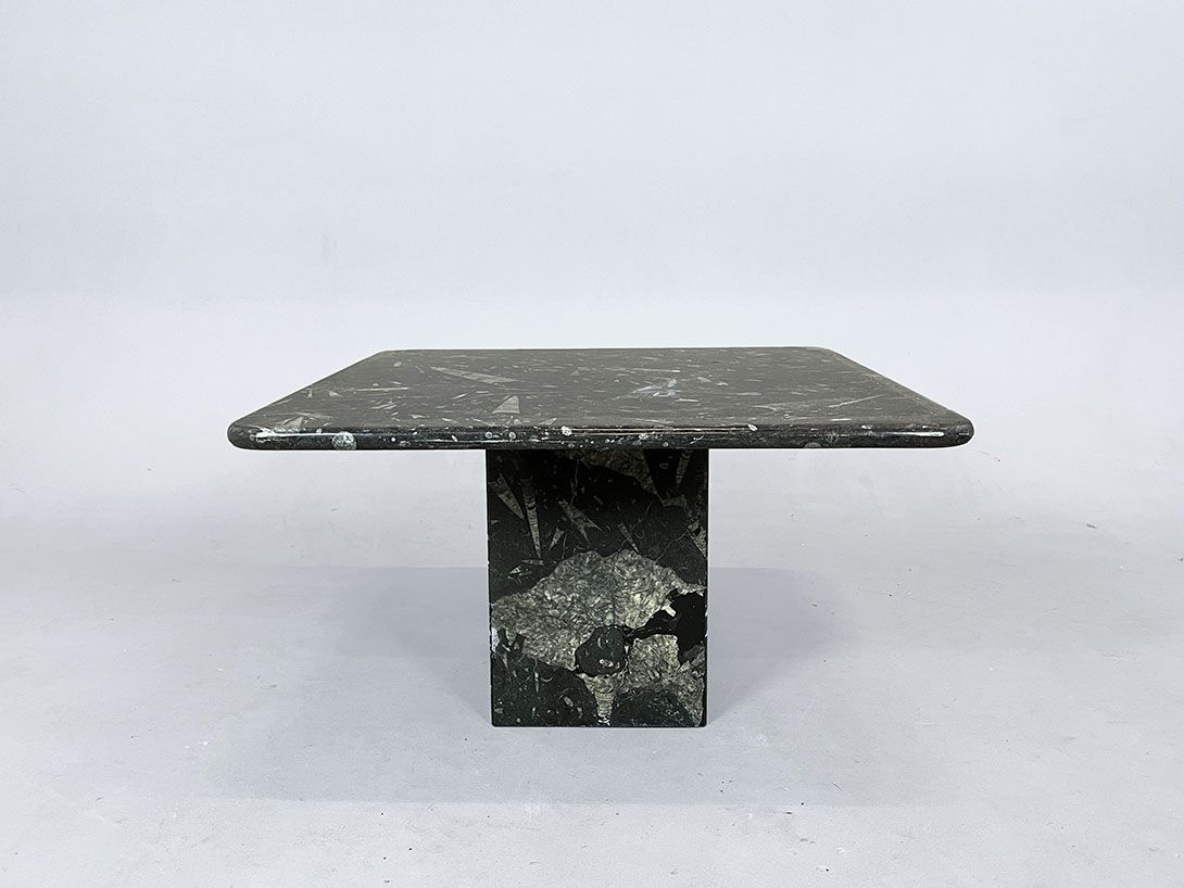 Foto Black Massive Marble Table h40x70x70