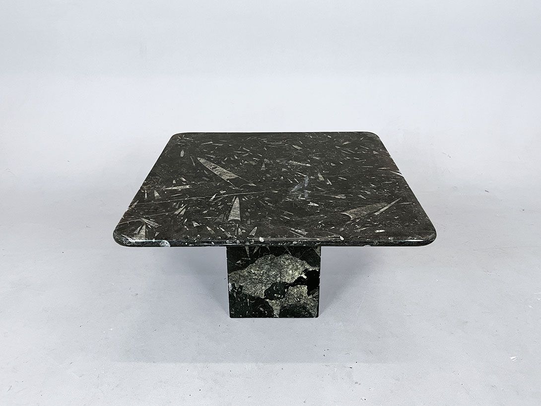 Foto Black Massive Marble Table h40x70x70