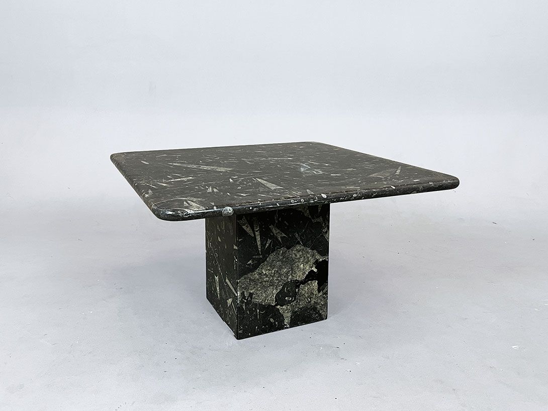 Foto Black Massive Marble Table h40x70x70