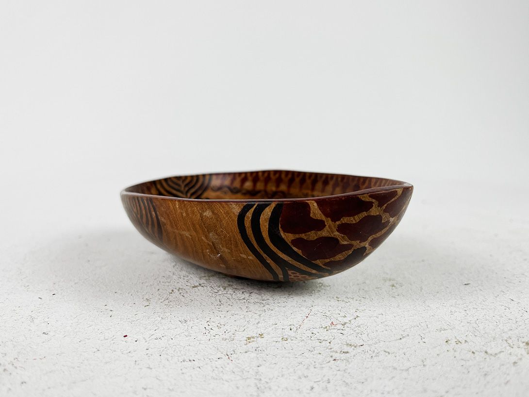 Foto Naturalistic Bowl with Elephants h5x20x11
