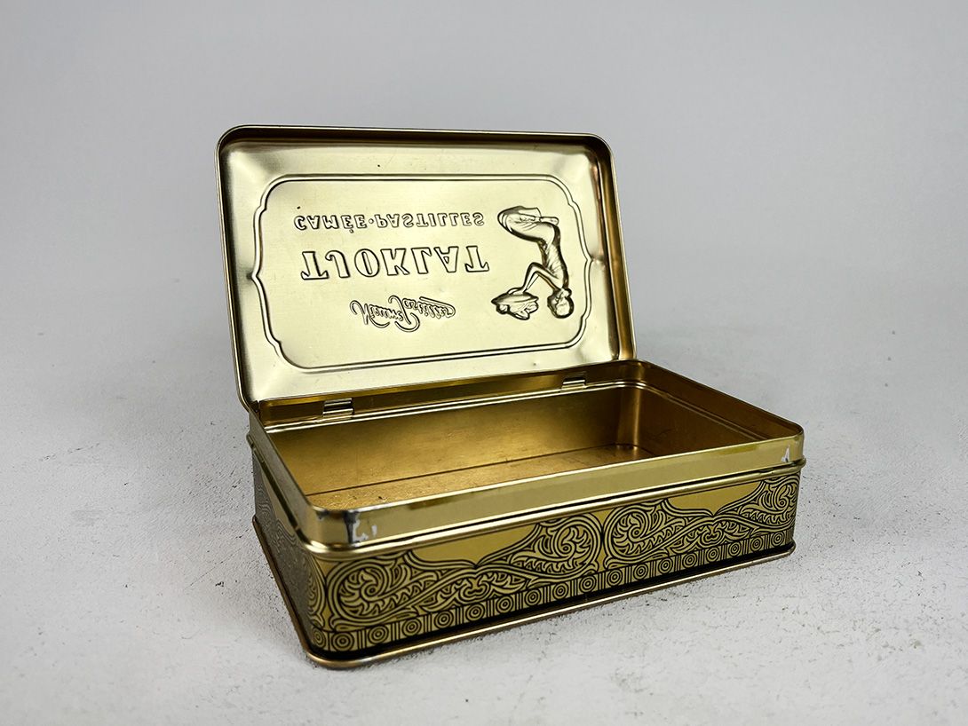 Foto Dutch Box of Chocolates, Golden Metal h5x17