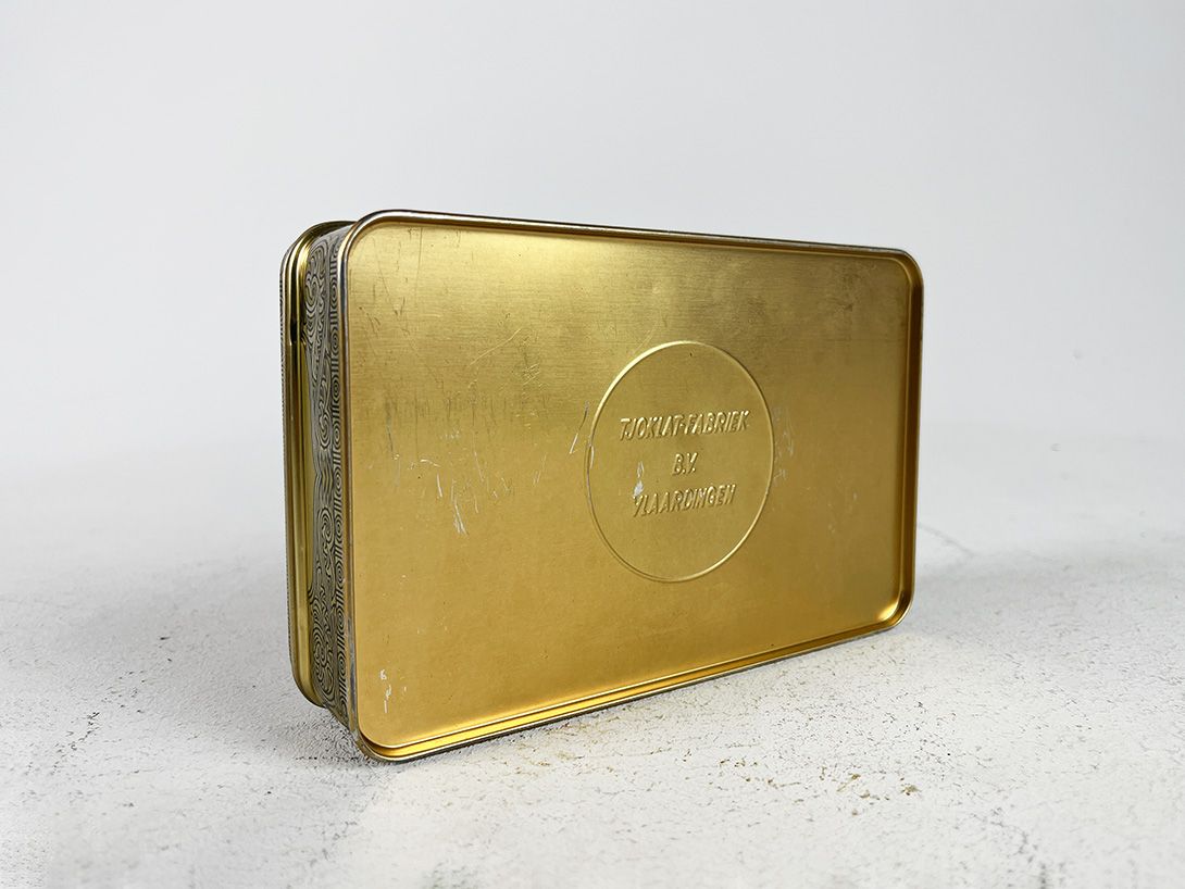 Foto Dutch Box of Chocolates, Golden Metal h5x17