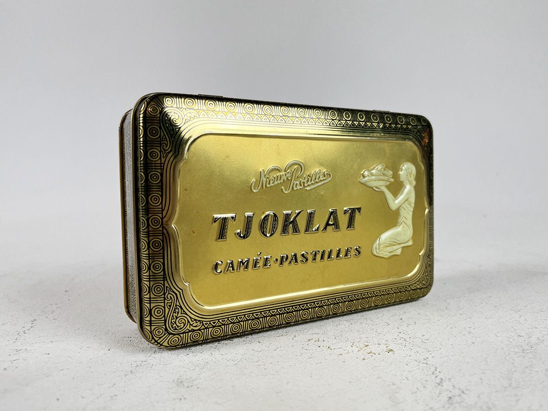Foto Dutch Box of Chocolates, Golden Metal h5x17