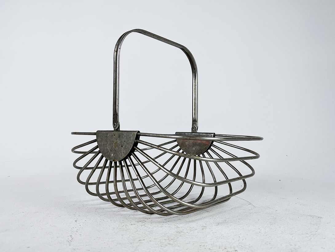 Foto Silver Metal Fruit Basket 29x31x20