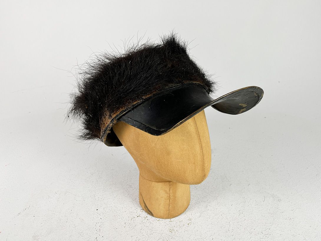 Foto Black Fur Hat h16x20x30
