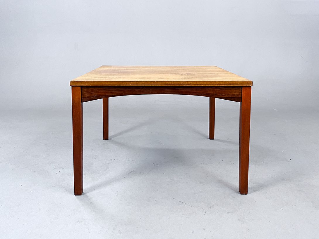 Foto Square Wooden Coffee Table h45x70x70