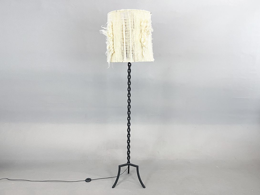 Foto Tall Floor Lamp, Loose Woven Shade on Chain Foot h190 D3