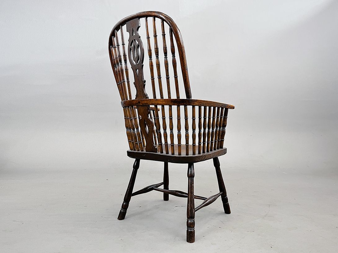 Foto Tall Dark Brown Worpswede Armchair h113