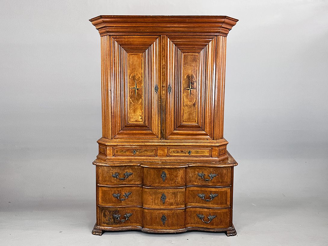 Foto Huge Kitchen Cabinet, Doors and Drawers h223x156x62
