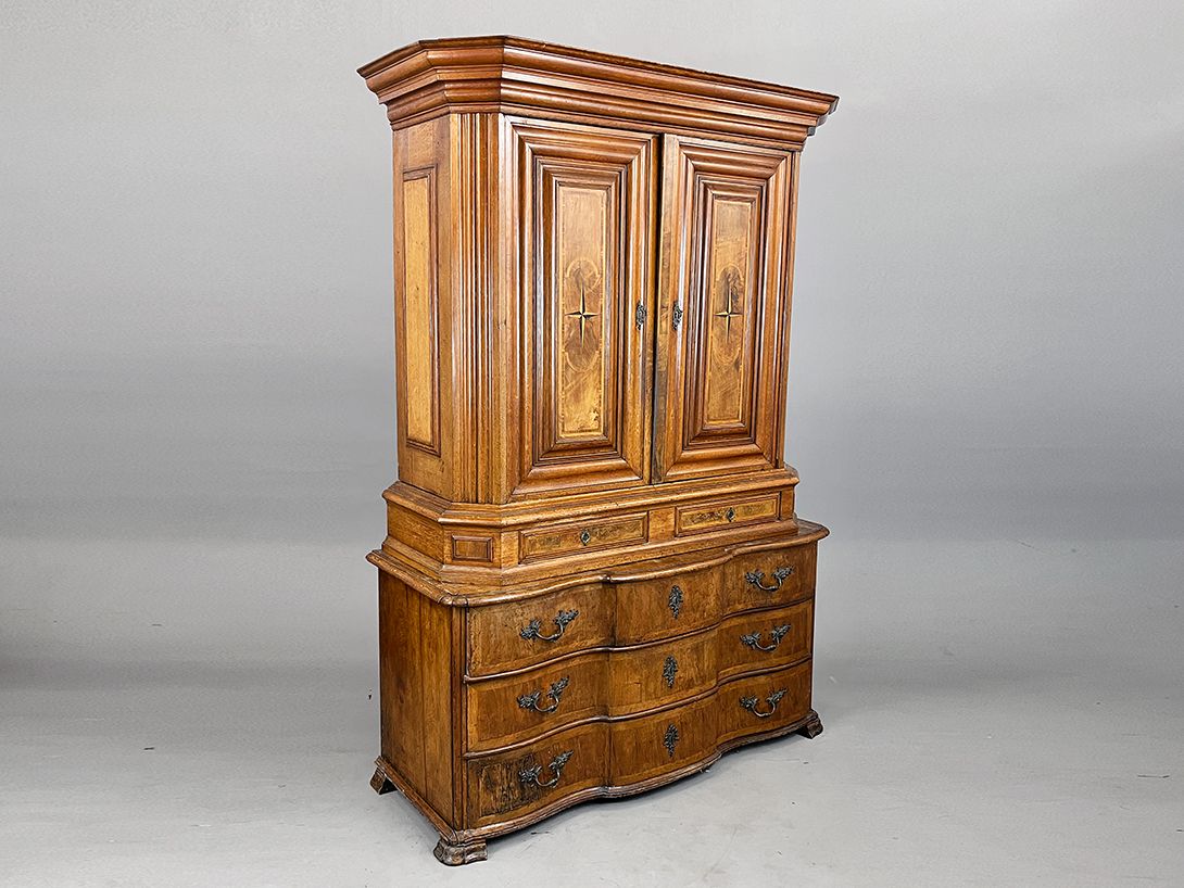Foto Huge Kitchen Cabinet, Doors and Drawers h223x156x62
