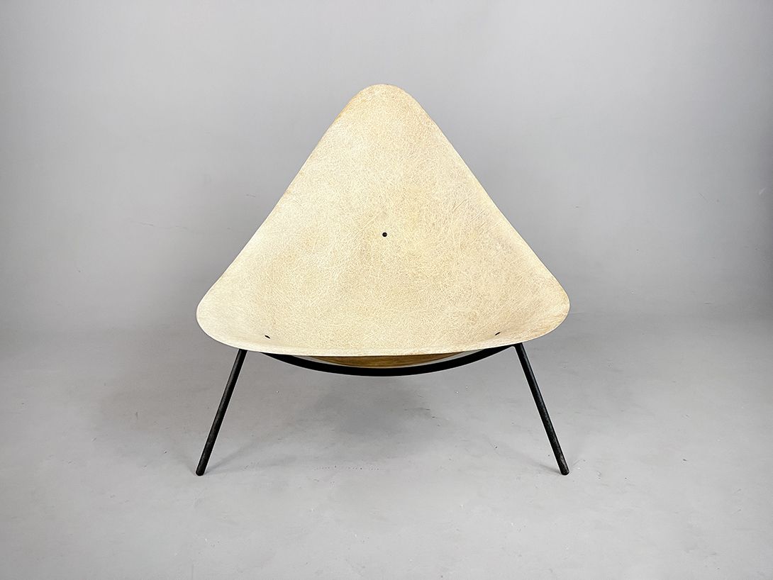 Foto French Fiberglass Lounge Chair by Ed Merat 1950s