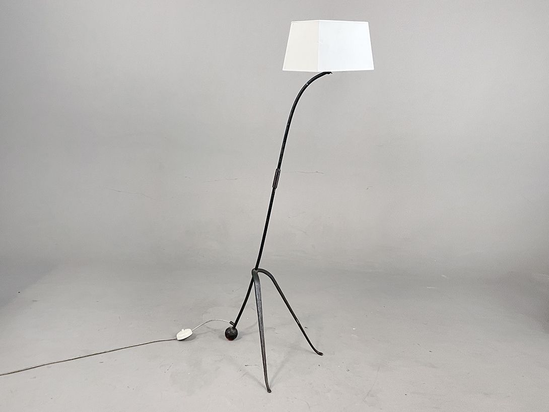 Foto Three Legged Floor Lamp with Rectangle Shade h150