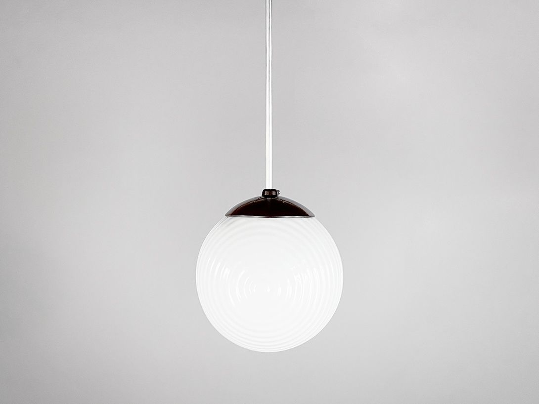 Foto Czechoslovak Opal Glass Ceiling Lamp with Brown Bakelite Top 1960s h73