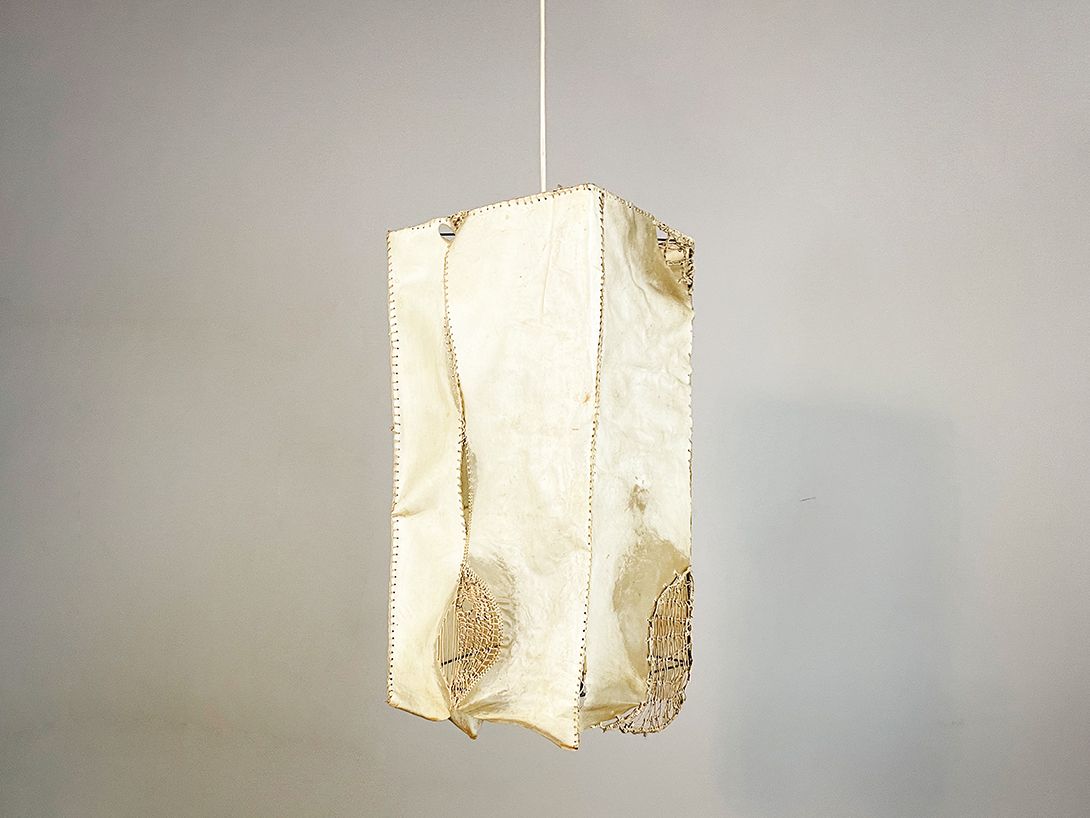 Foto Unique Pendant Lamp with Skin Shade h60