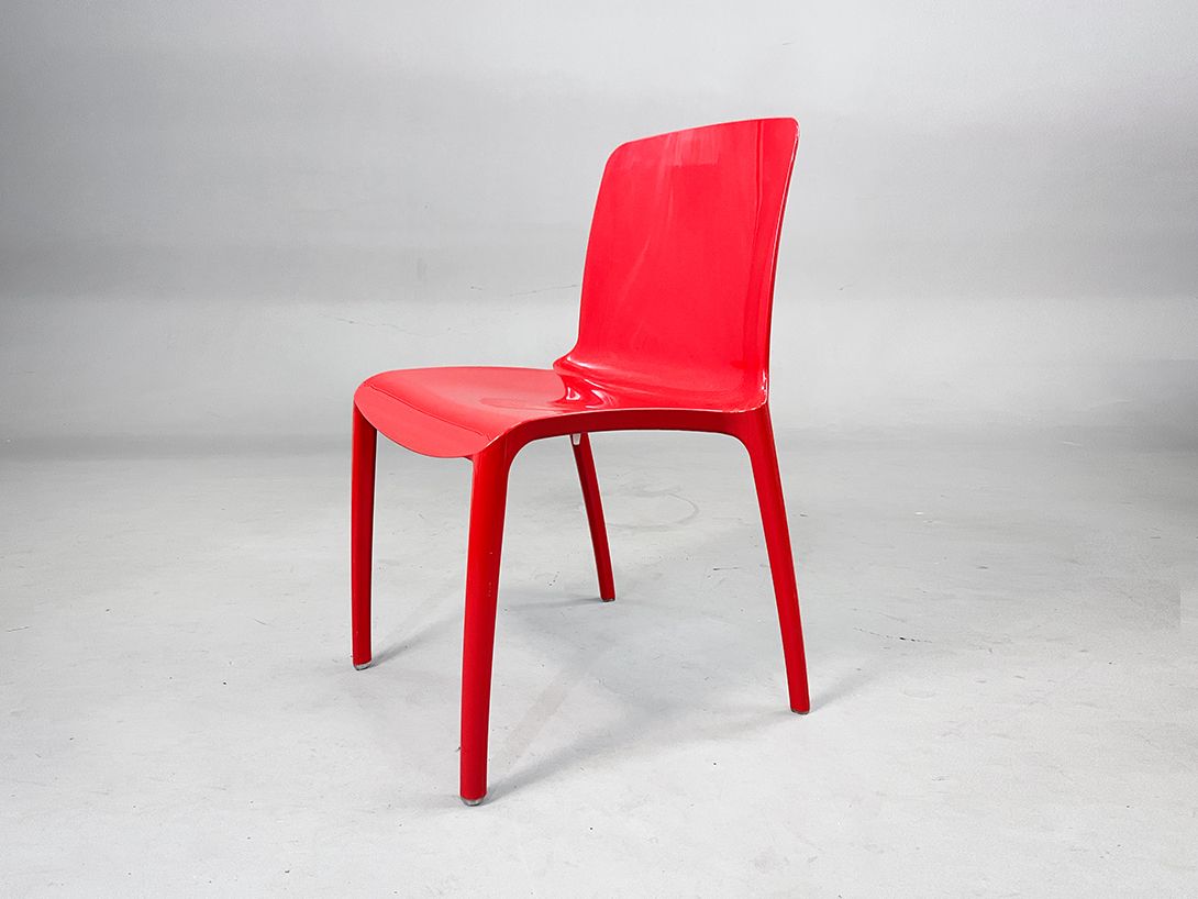 Foto Bright Red Chair h80