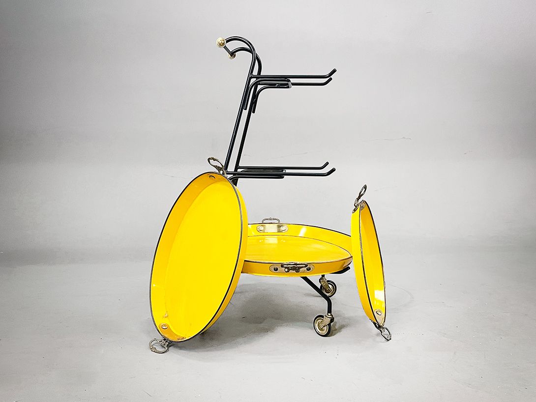 Foto Etagere Serving Cart in Bright Yellow Enamel h93