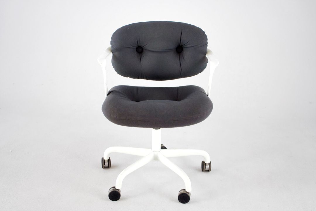 Foto Hannah and Morrison Secretarial Chair for Knoll 1970