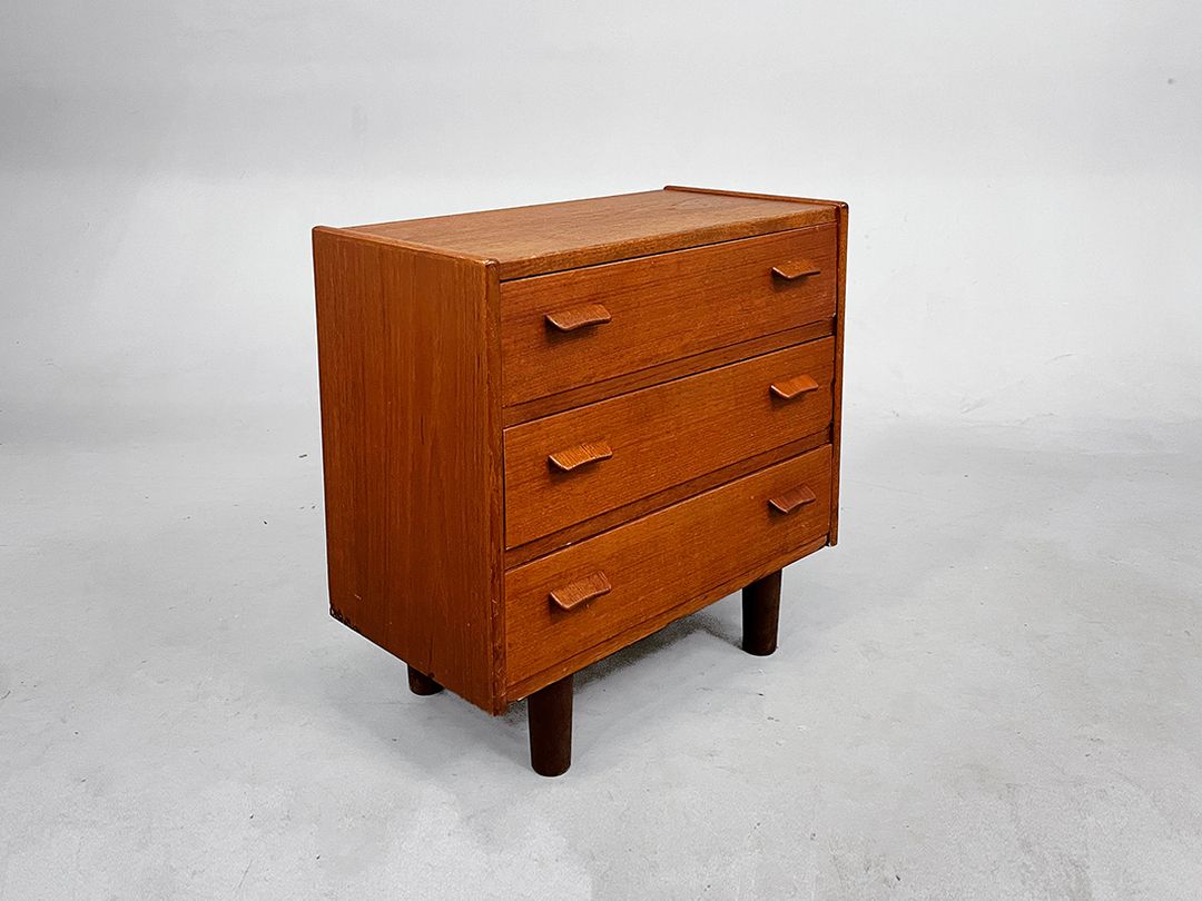 Foto Small Teak Drawer h52x27x54