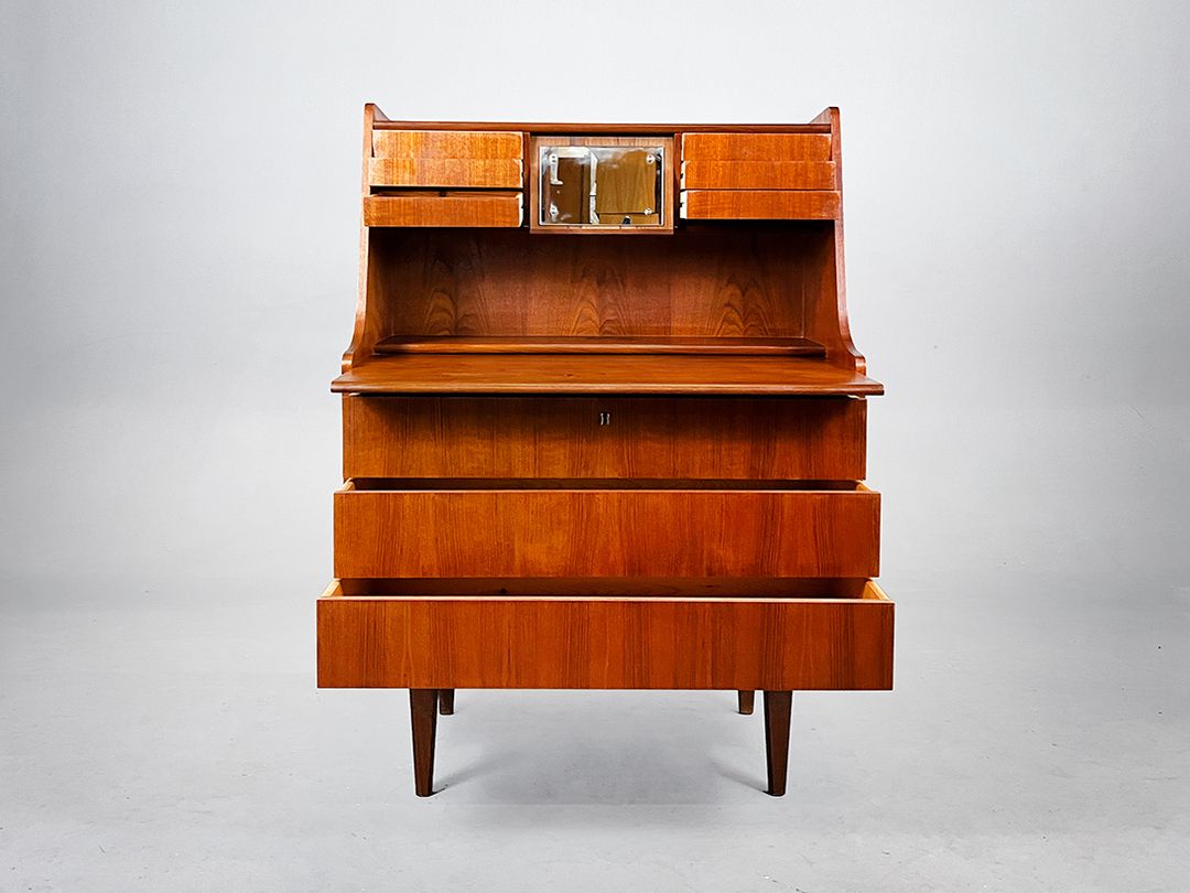 Foto Teak Ladies Secretary h120