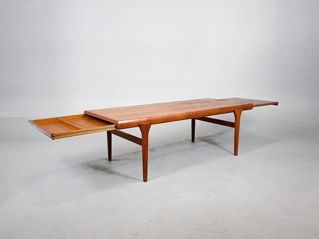 Foto Extendible Johannes Andersen Teak Coffee Table h52