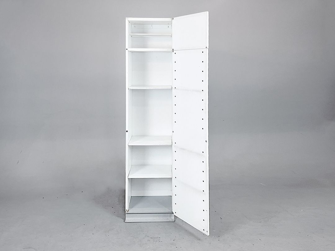 Foto Simple Allibert Bathroom Cabinet Obi 2000s